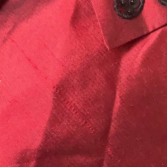 “SILKLAND WOMAN” SILKY RED FLORAL BEADED LONG BLOUSE. - Picture 10 of 12